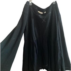 Altar’d State flowy black top, ruffled bottom, Blouse